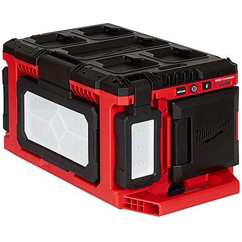 M18 PACKOUT LIGHT/CHARGER
