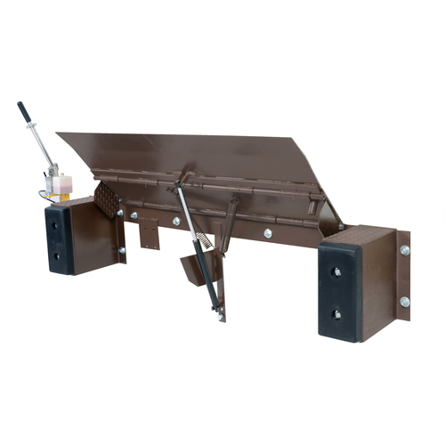 Hand Pump Edge-O-Dock Leveler 25K 72 × 36