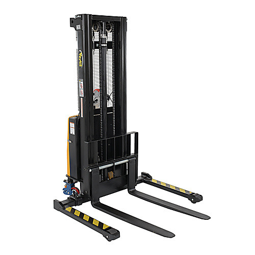 Adj Stacker W/Pwr Lift 137In Power Traction Drive